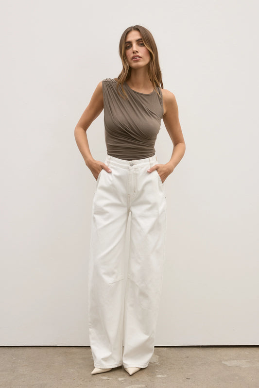 BAYSE Aston Jean - Geisha White