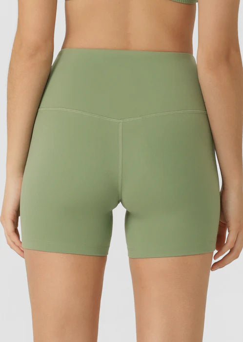 Lotus No Chafe Phone Pocket 12cm Bike Shorts - Green Goodness