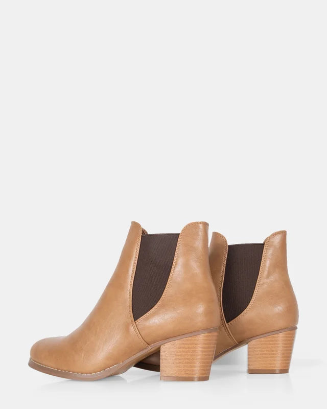Lenora-Natural Suede