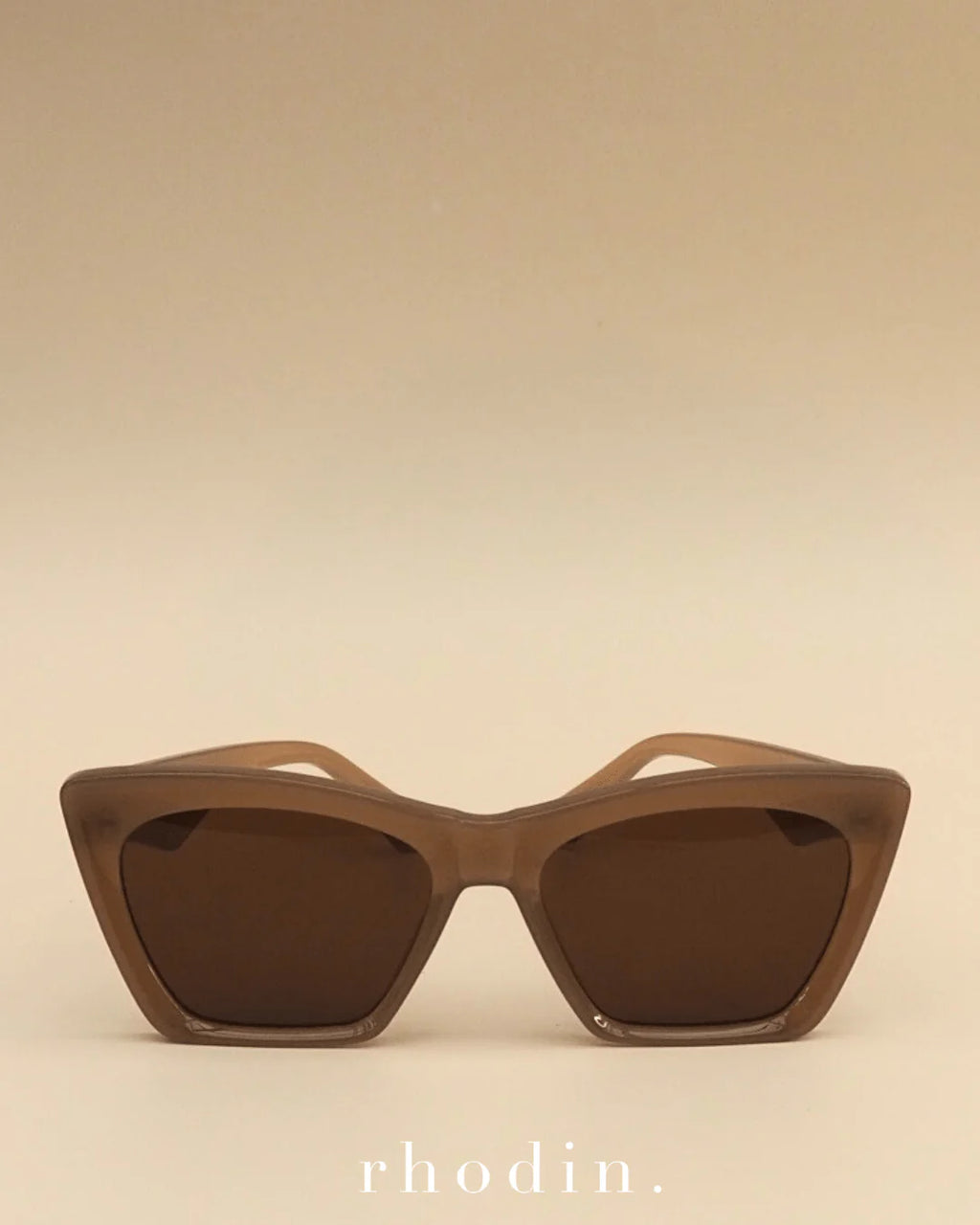 RHODIN Caramel Beach Sunglasses