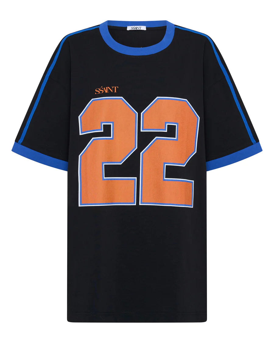 SŚAINT Twenty Two Black Tee
