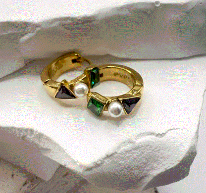 EVER Edge Huggie Earrings