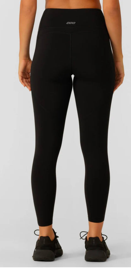 Lorna Jane Amy Thermal Phone Pocket Ankle Biter Leggings