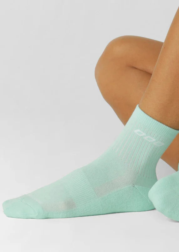LORNA JANE Quarter Crew Socks 2pk