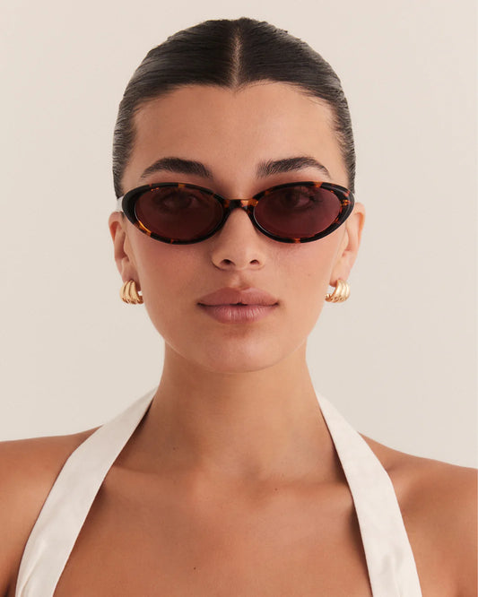 The Iris  Banbé  Sunglasses - Honey Tort