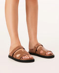 BILLINI Theo Tan Sandal