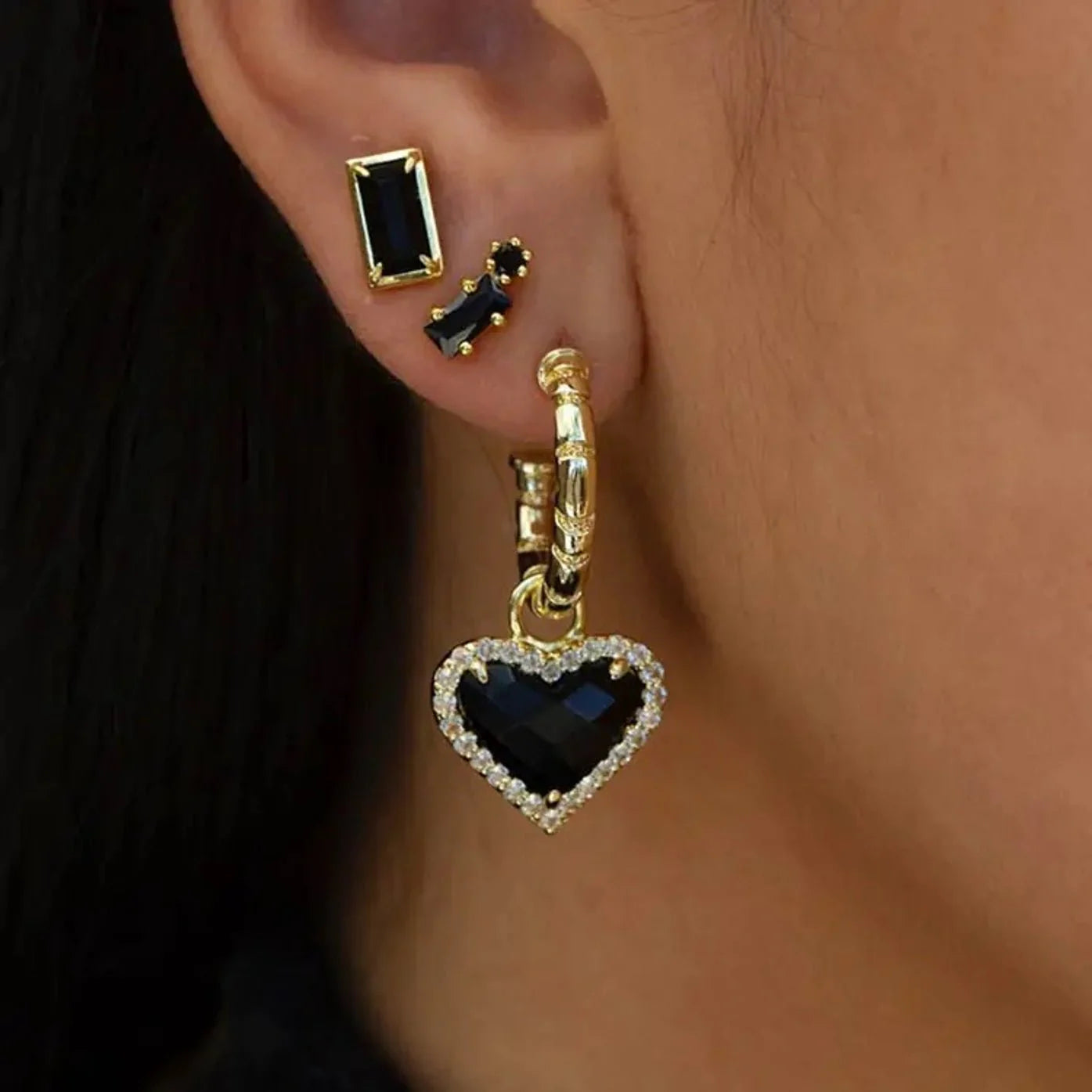 ZAYA COLLECTIVE Harlow Heart Earrings