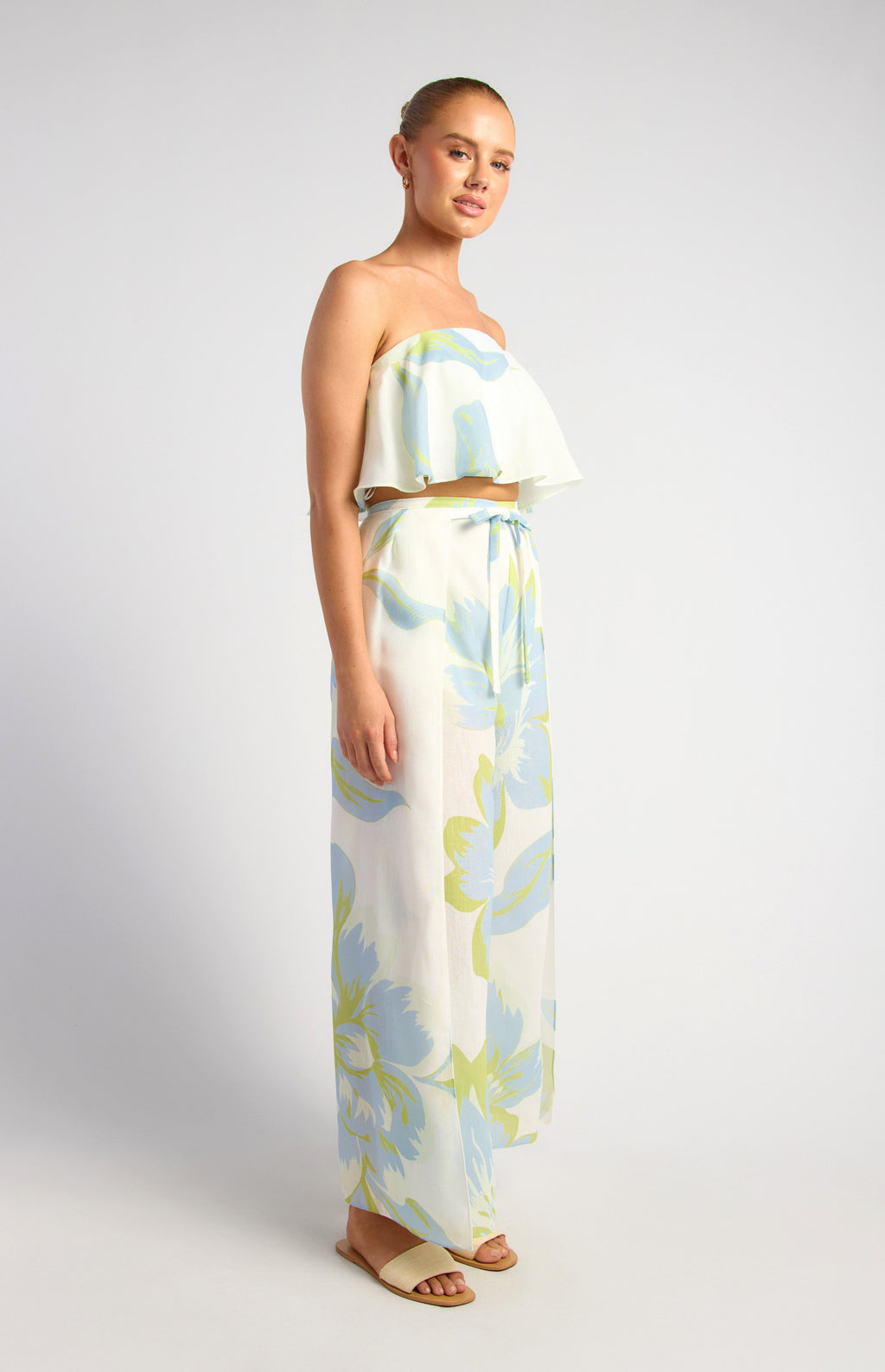 KENDYL Faux Linen Floral Print Strapless Top And Leg Split Detail Pants Set