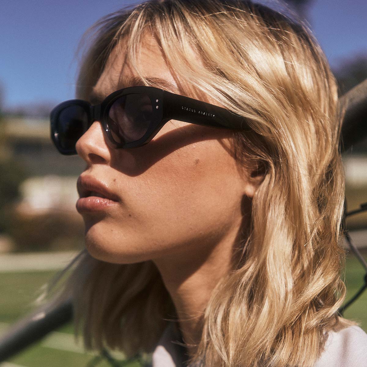 STATUS ANXIETY Luna Sunglasses - Black